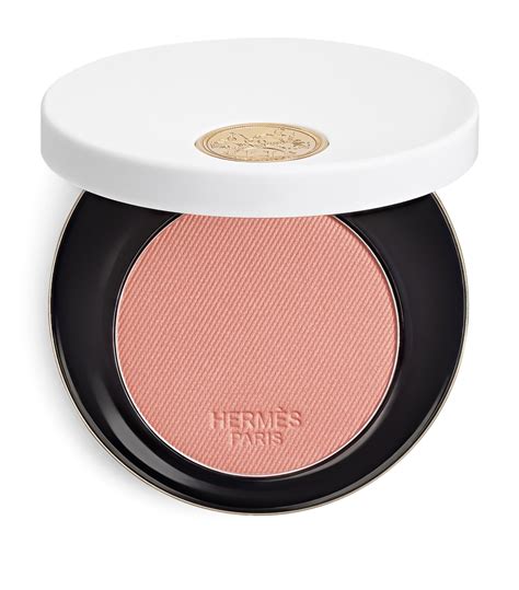 HERMÈS Rose Hermès Silky Blush Powder.